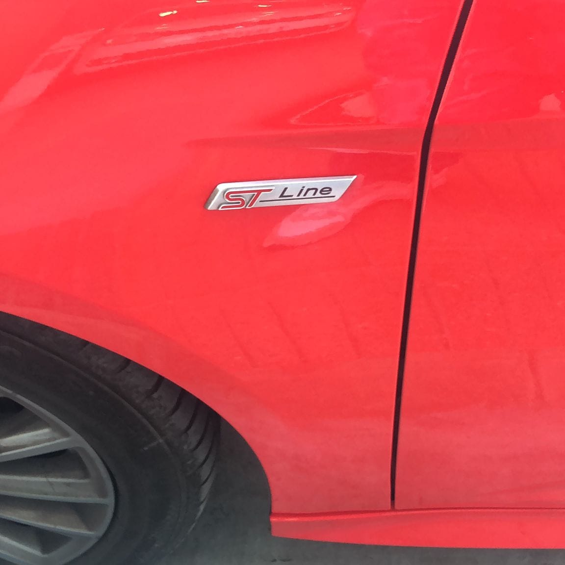 FORD FOCUS DYB ST LINE 1.0 TURBO 125CV FORD FOCUS DYB ST LINE 1.0 TURBO 125CV