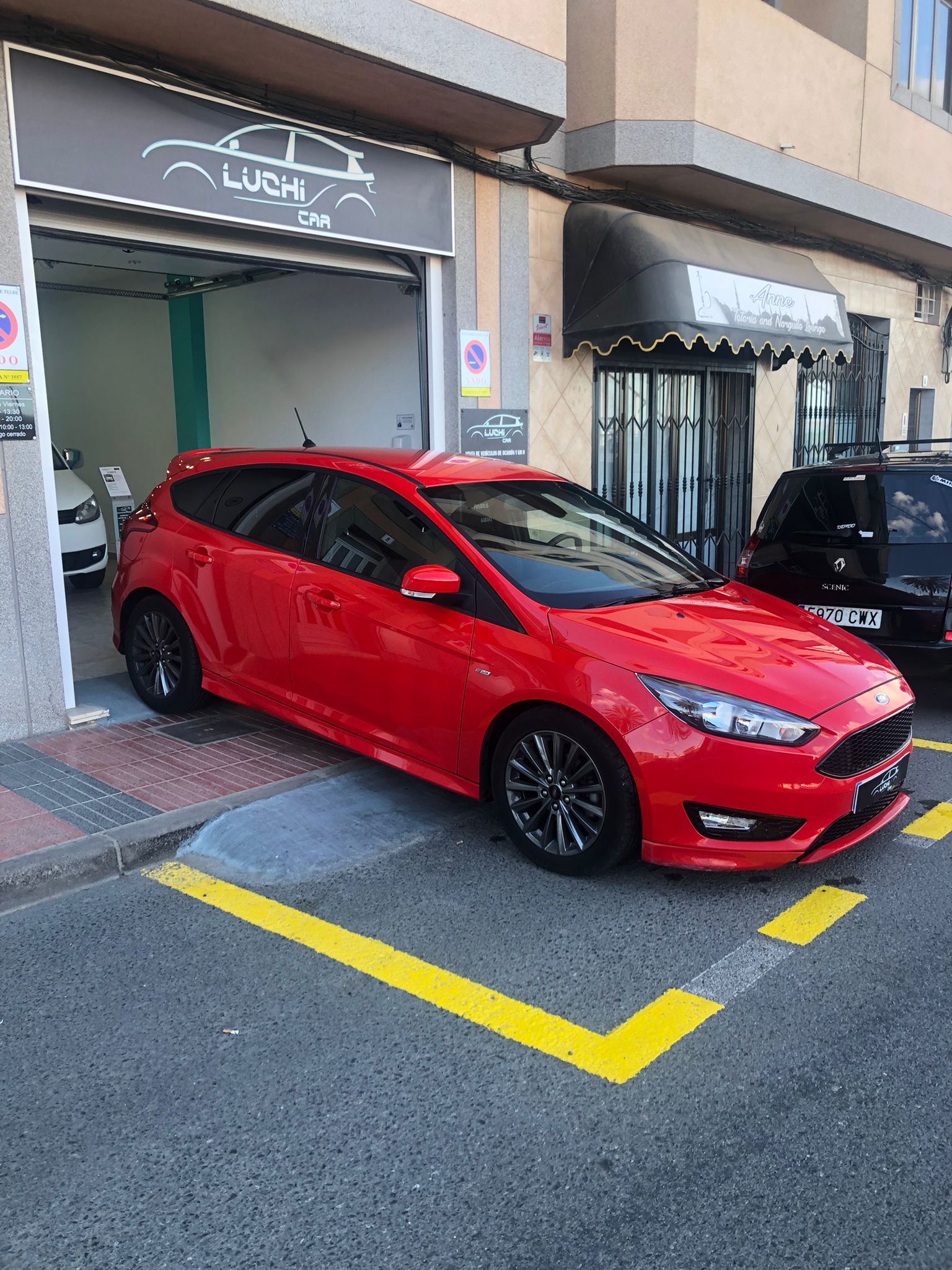FORD FOCUS DYB ST LINE 1.0 TURBO 125CV FORD FOCUS DYB ST LINE 1.0 TURBO 125CV