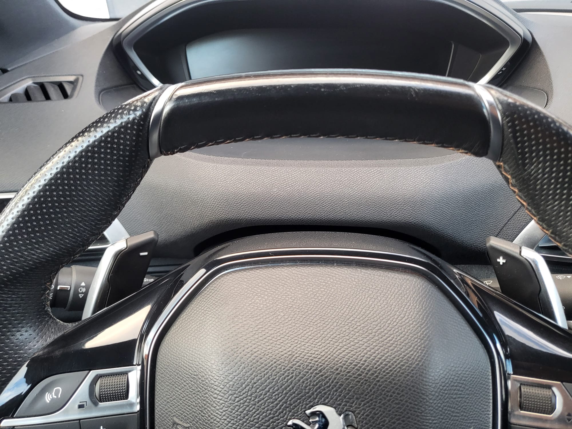 WhatsApp Image 2025-11-21 at 17.47.17 (6)