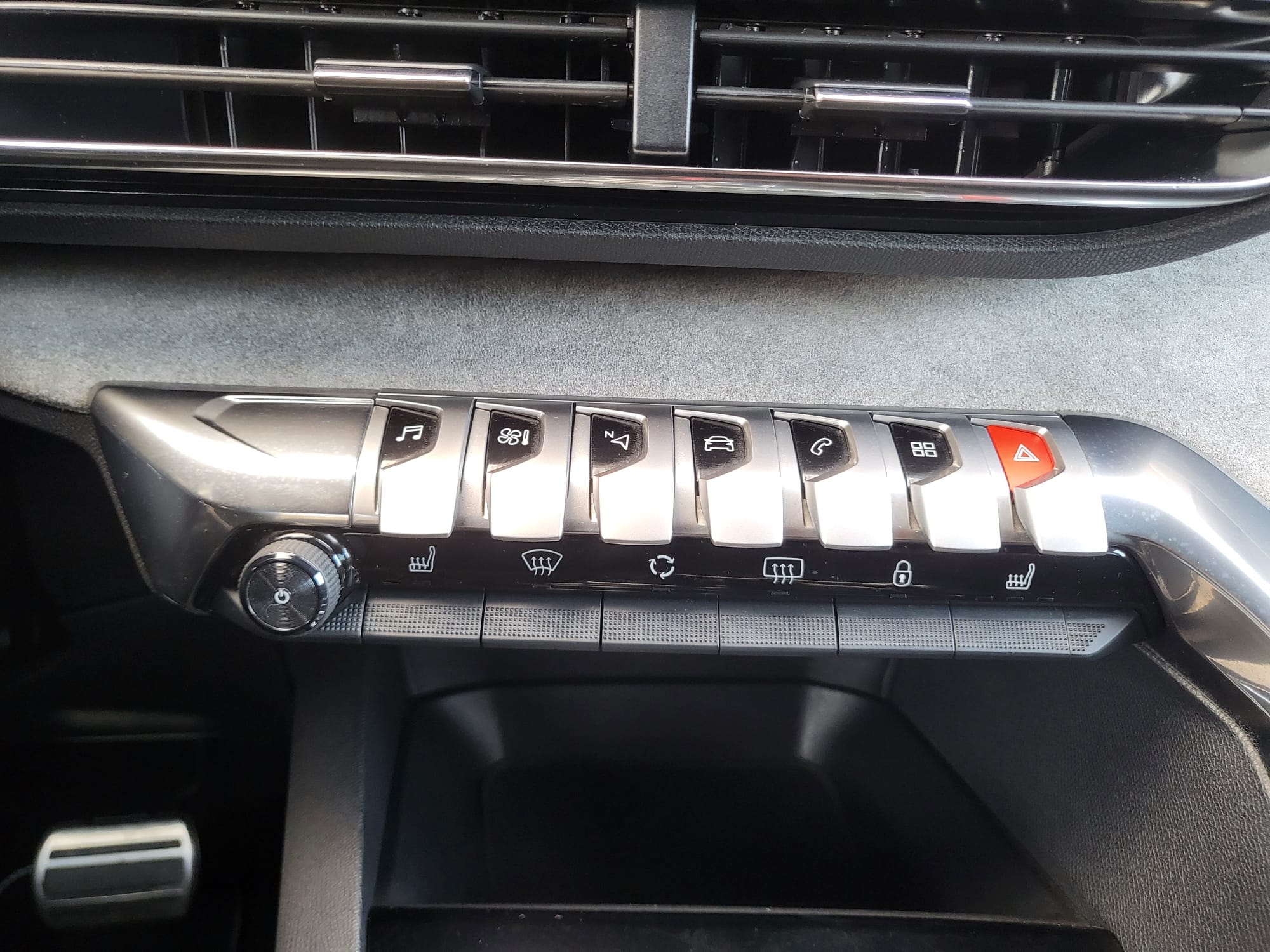 WhatsApp Image 2025-11-21 at 17.47.17 (9)