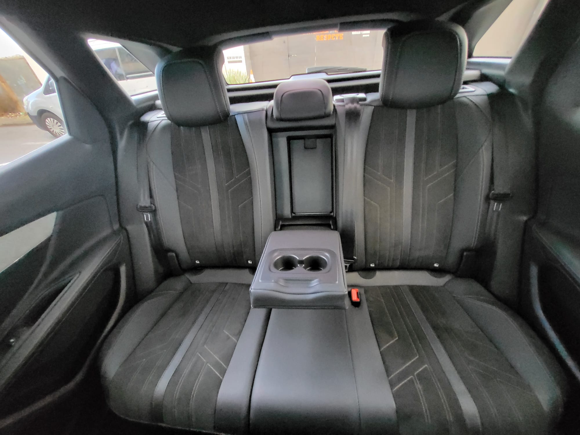 WhatsApp Image 2025-11-21 at 17.47.17